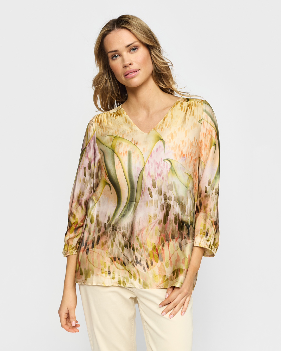 Blus Smia v-ringad mönstrad ljusbeige