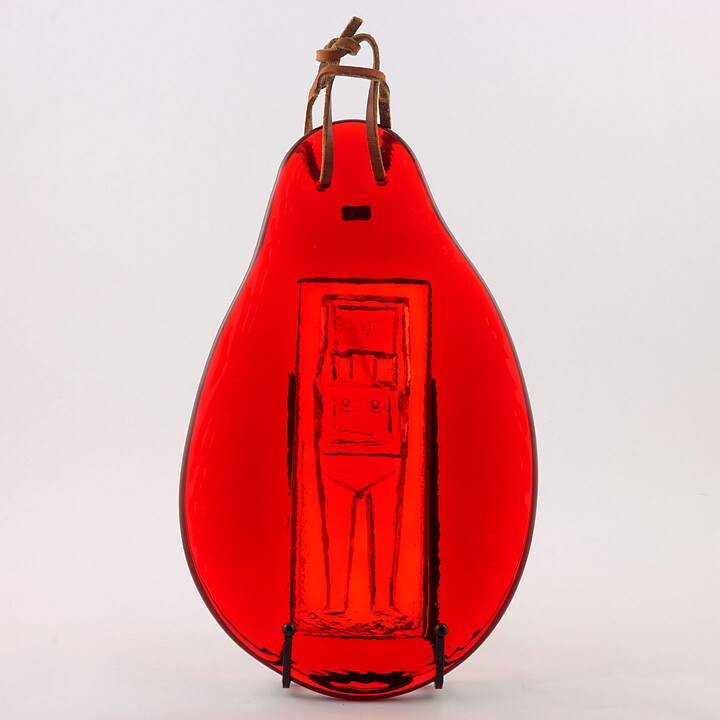 エリック・ホグラン  女性モチーフの赤いペンダント  (29cm)  1950年代