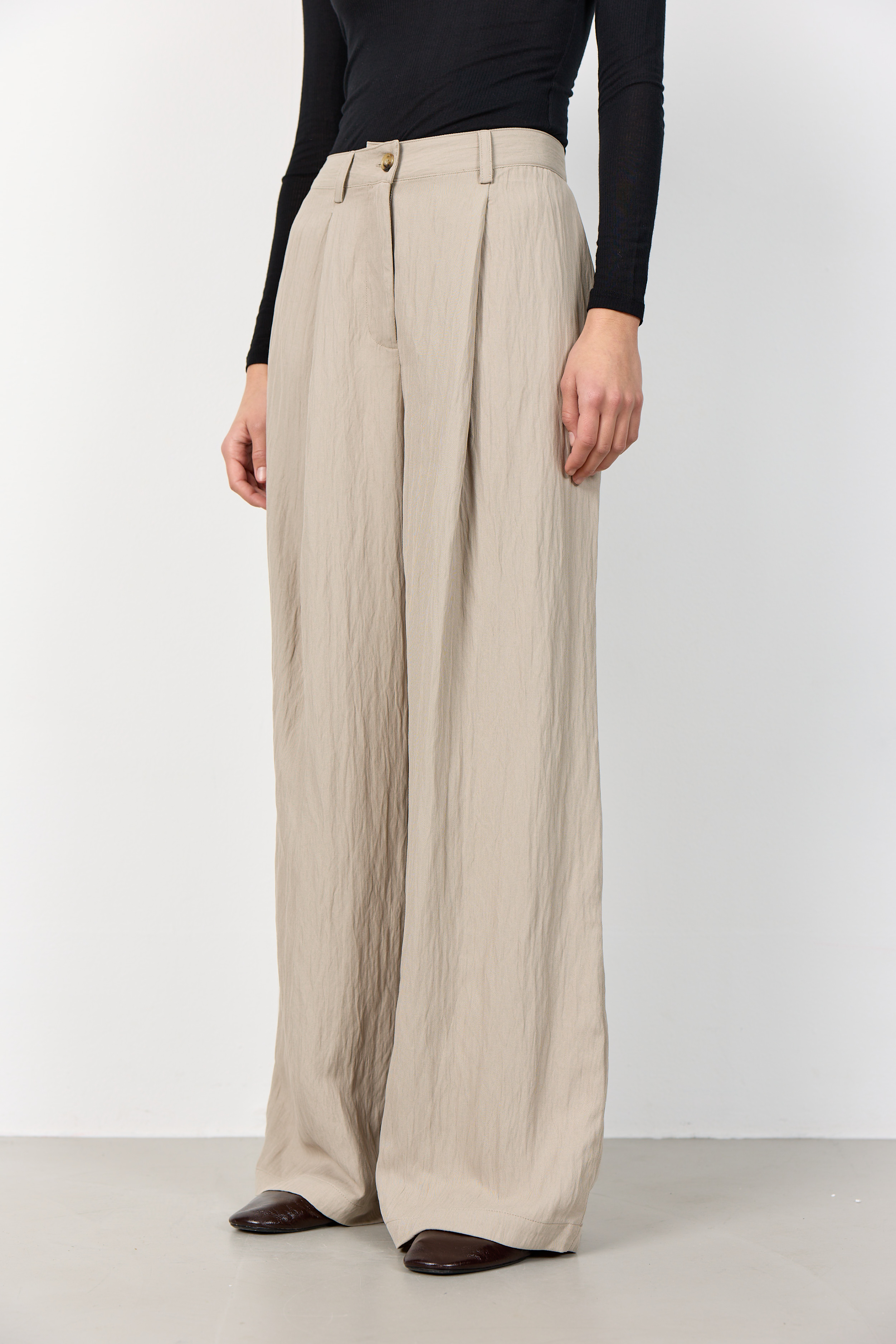 Leveté Room - Polka 2 Pants Island Fossil
