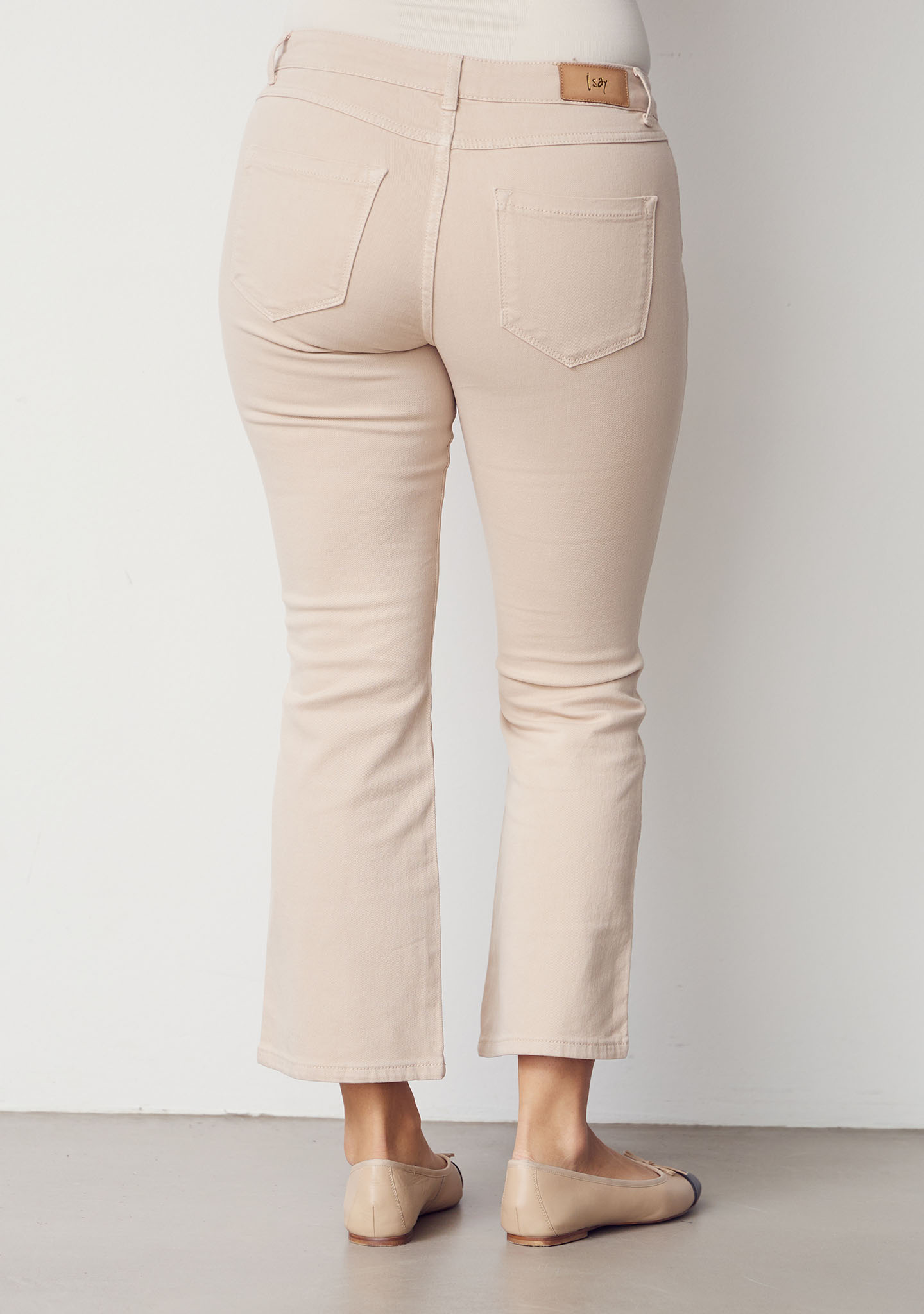 Como Twill Flare Pant - Dark Sand - Isay