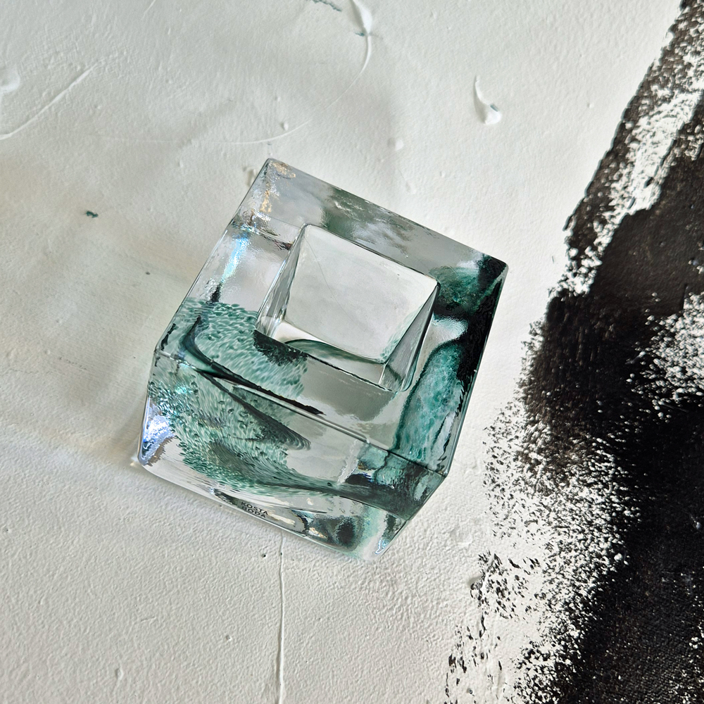 vintage LJUSLYKTA glas, klar/grönt, design Brick av Anna Ehrner för Kosta Boda, h 7,5 cm - 5
