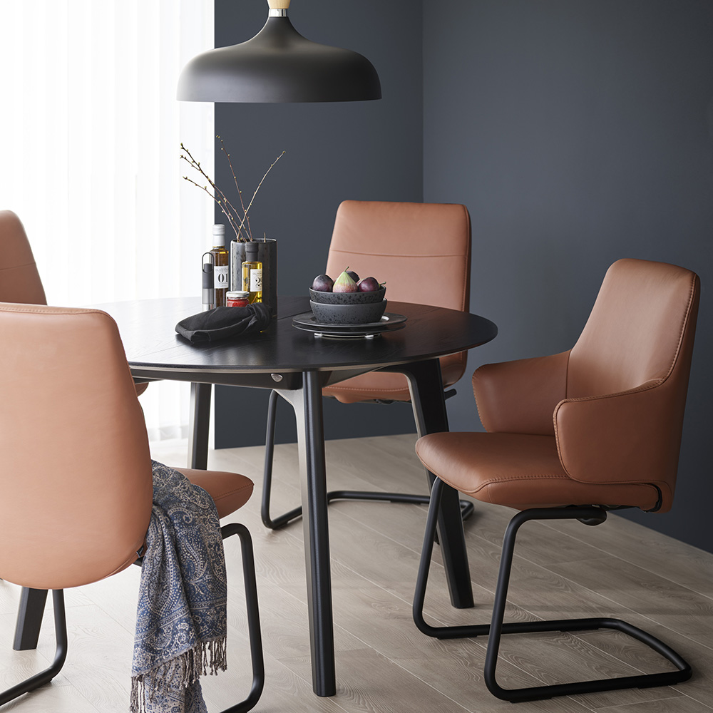 Bordeaux Dining Table round 125 cm (several choices) - Stressless® - 2
