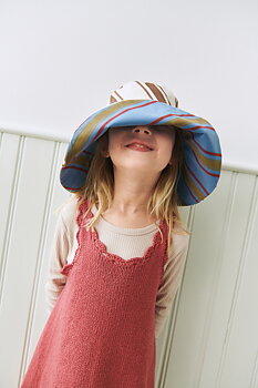 Sandnes Roselyn Dress Junior 2603_01 (21 m st 3,5)