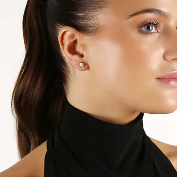 Snö Of Sweden Lucy Pearl Ear Silverpläterad