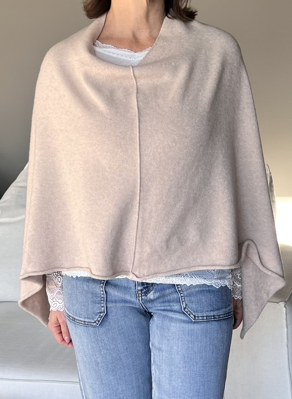 Train of Trend Poncho Beige - 3