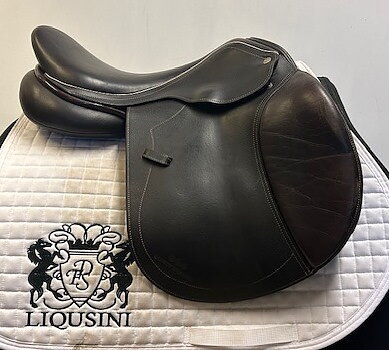 Hoppsadel Colbert Brothers / Kemnevall Jumping Harold 17,5"