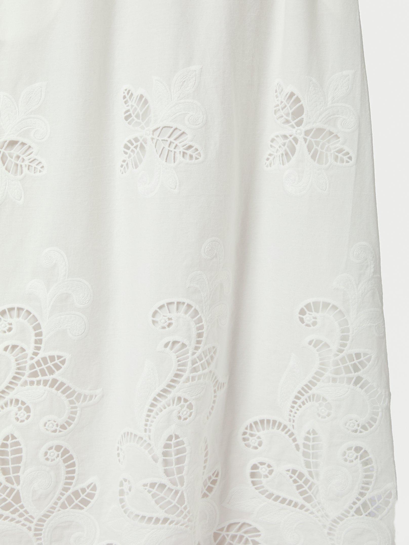 Yara Long Emb Skirt White - 6
