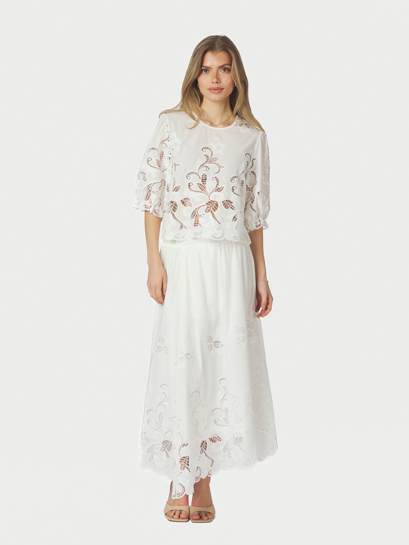 Fia Embroidery Blouse White - 5