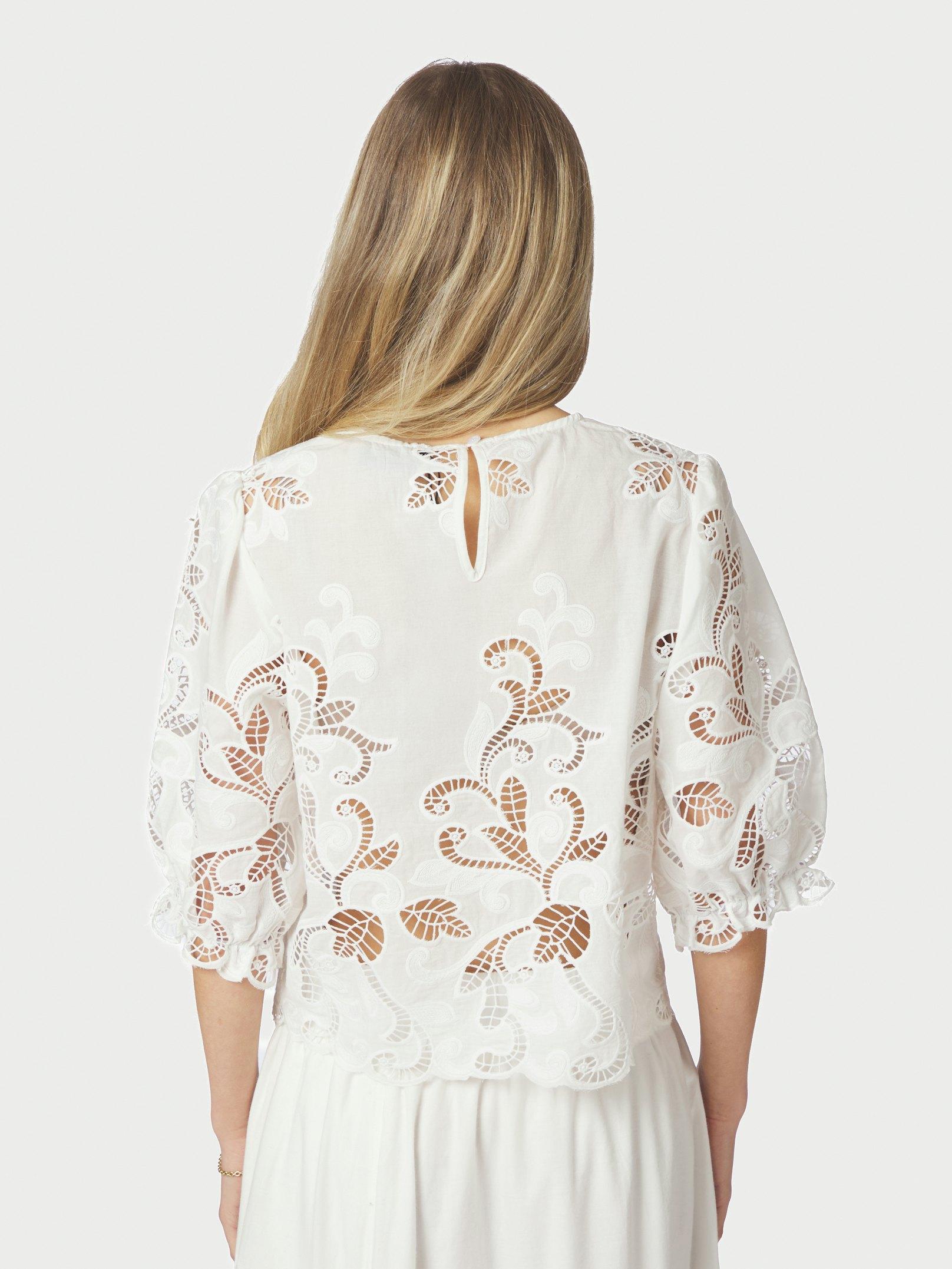 Fia Embroidery Blouse White - 4