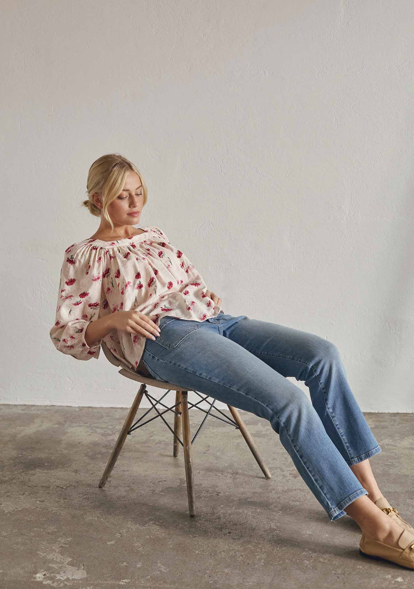 Bologna Kickflare Jeans - Mid Denim - Isay - 4