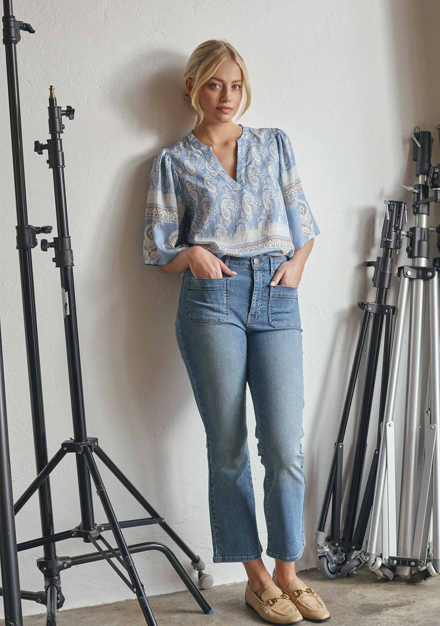 Bologna Kickflare Jeans - Mid Denim - Isay