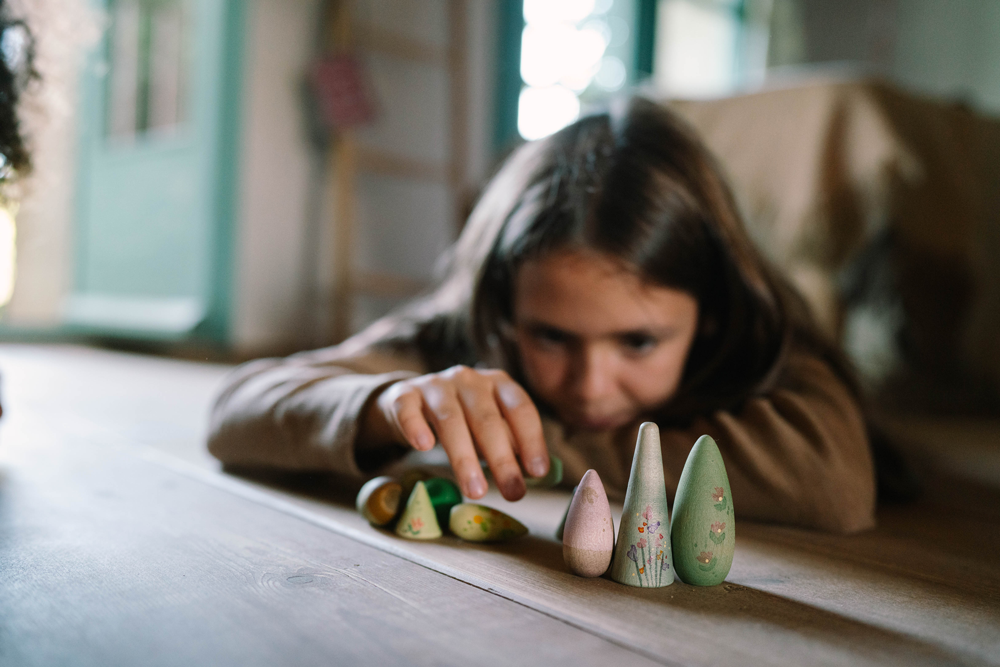 Forest tree Pedagogisk aktivitetsleksak Träd i trä från Grapat - 26-283