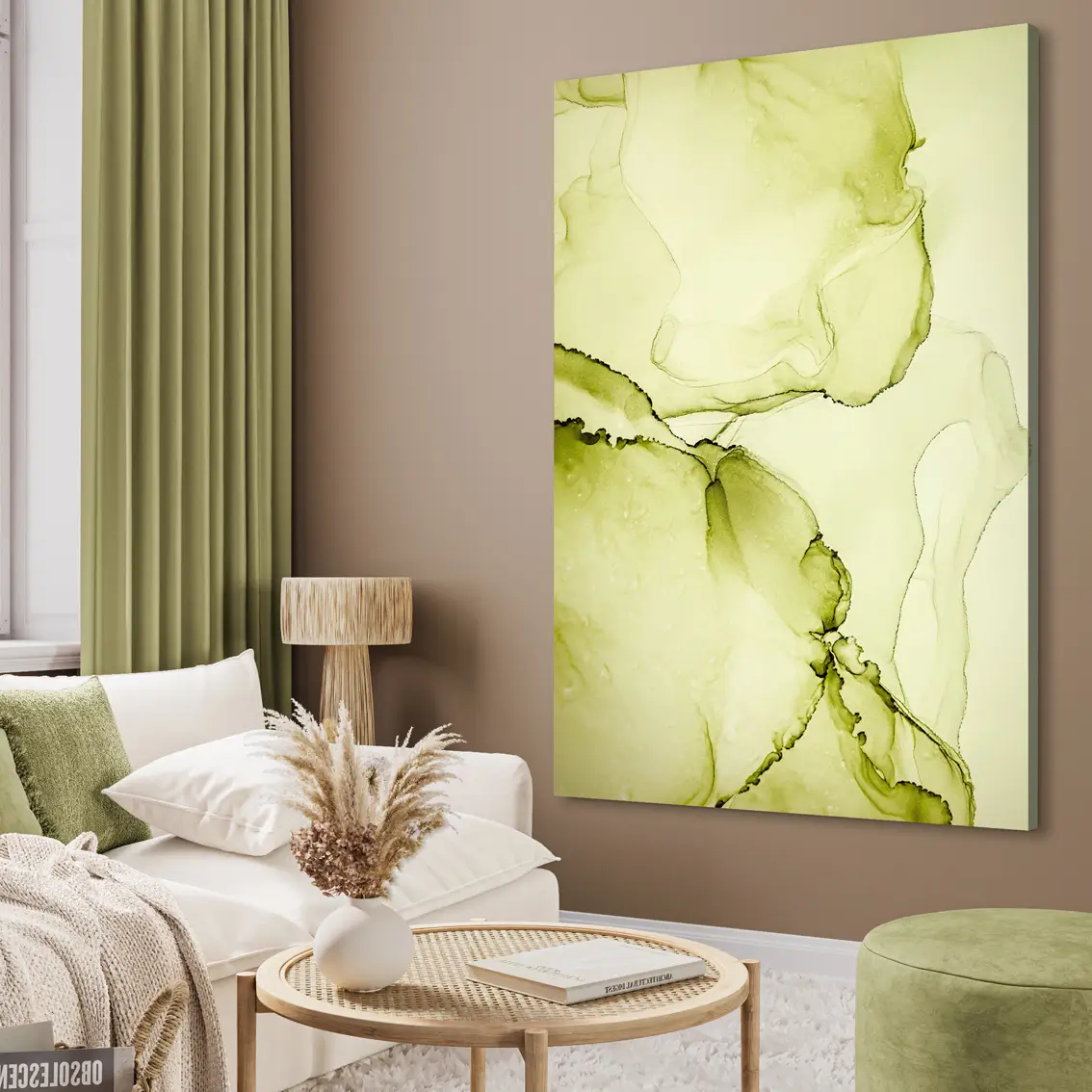 Lerretsbilde med limegrønn abstrakt akvarell. Motivet viser myke fargeoverganger og transparente lag som gir dybde og frisk energi.