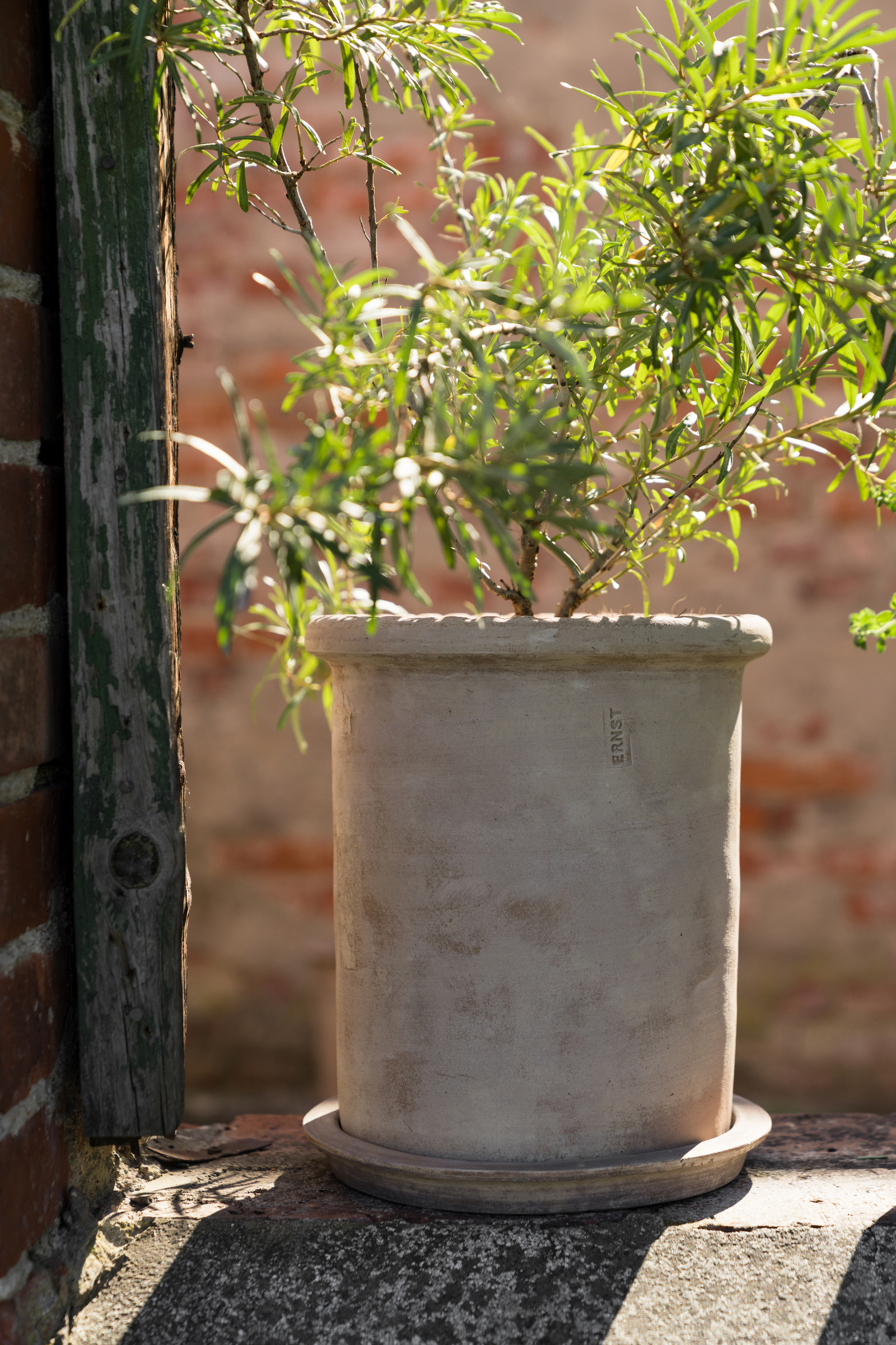 ERNST Big Pot with saucer - Terracotta 25x28 cm