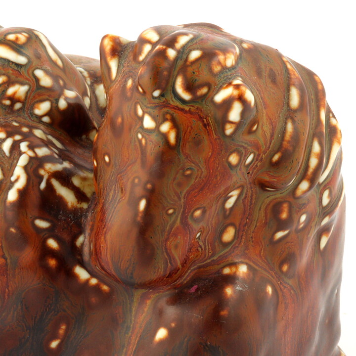 Henrik Allert (1967) Brown Cuboid Horse 11 cm (2)