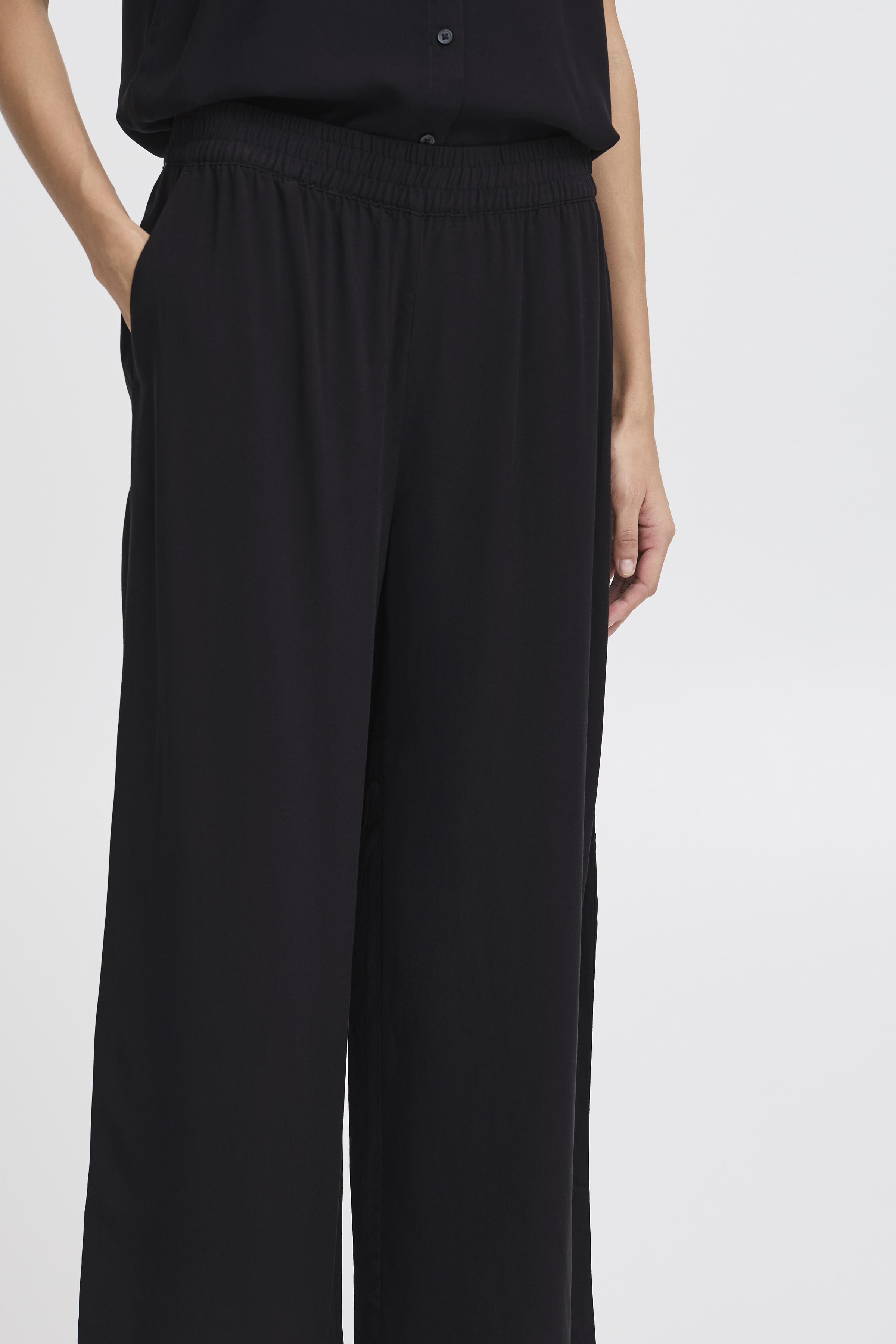 BYMMJOELLA CROP PANTS 2 - Black - 5