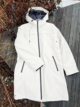 FREEQUENT Rain Jacket White