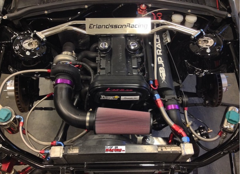 Motorfästen 5/6-cyl Vitmotor i 740/940 - 3