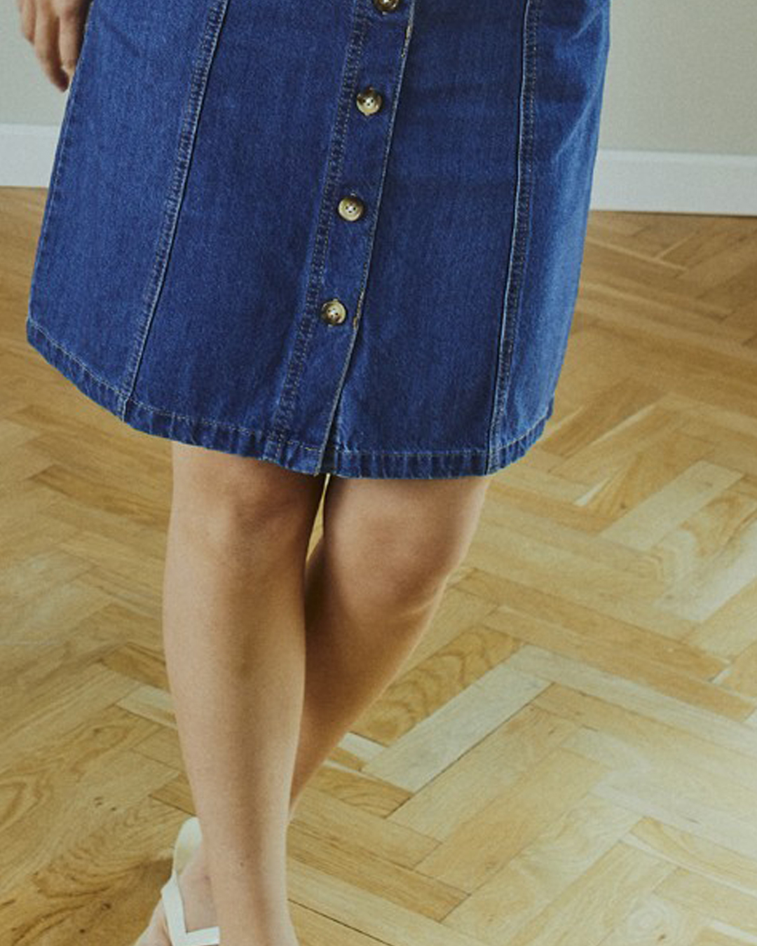 Jeanskjol Alia knappar fram denimblå - 4