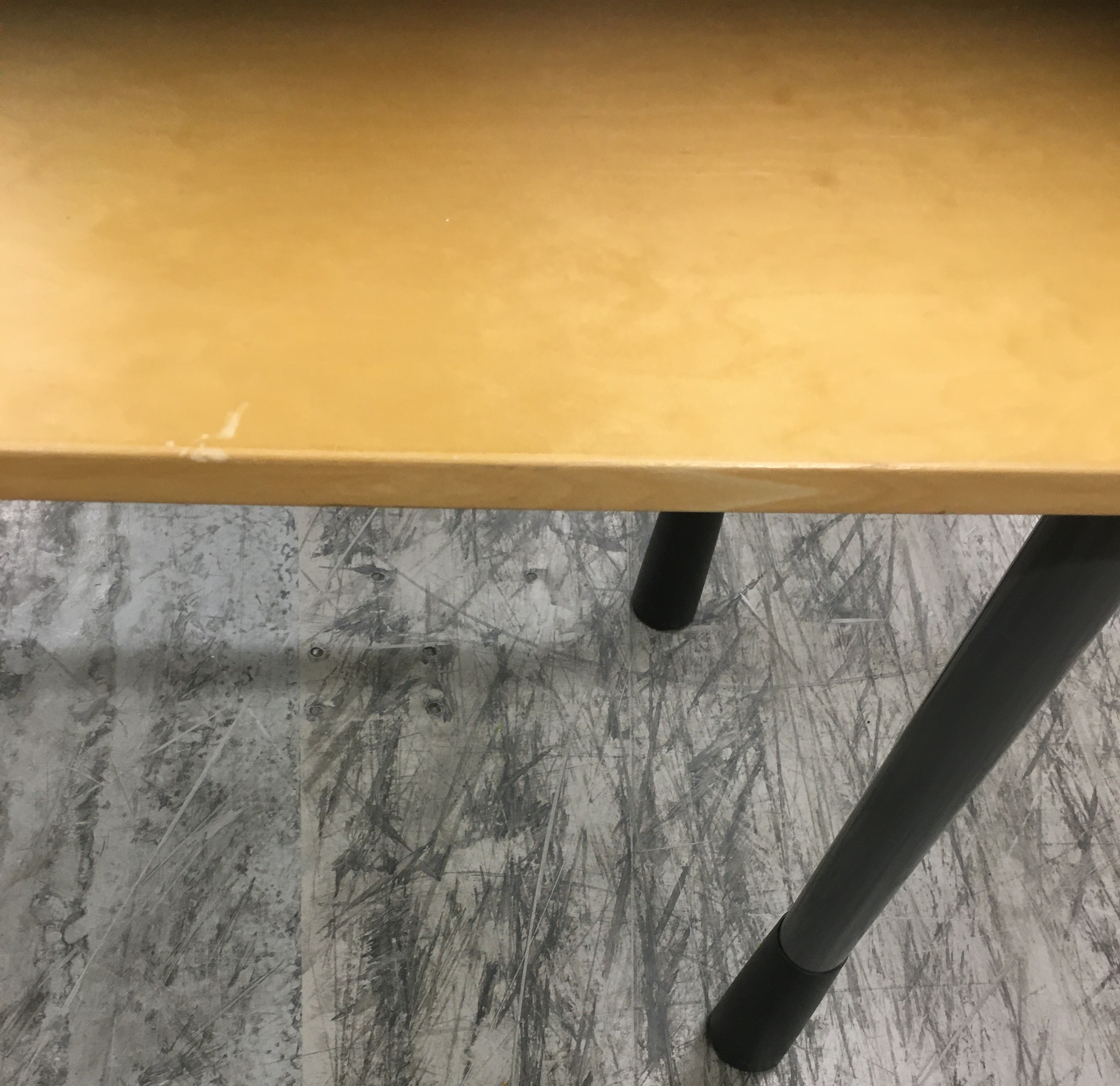 Skrivbord 100x60 - 2
