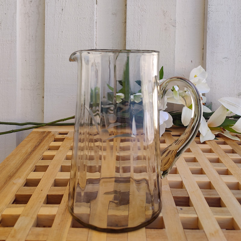 Kanna rökfärgat glas