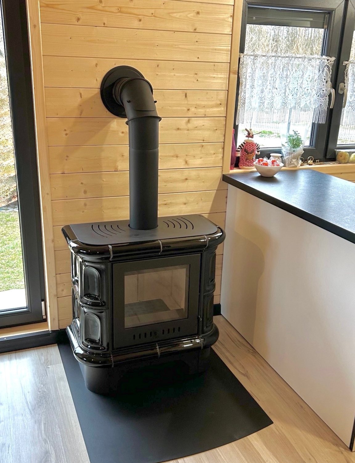 Kratki Braskamin kakel WK440 Svart - 3