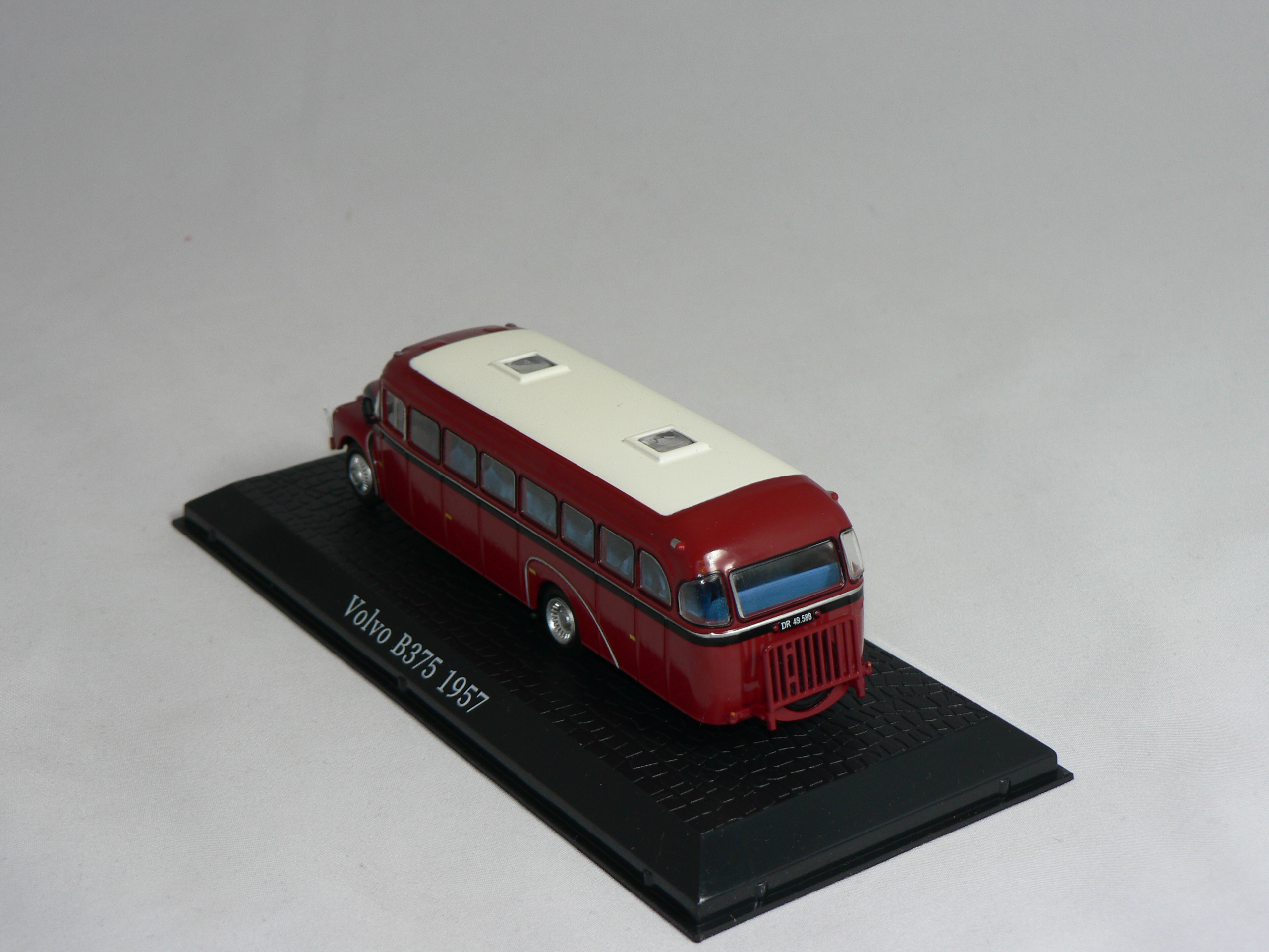 Volvo  B 375  1957   Atlas 1:72 - 2