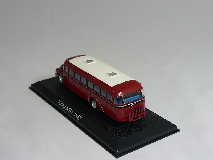 Volvo  B 375  1957   Atlas 1:72