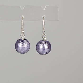 Gråviolett Örhänge Skimra Mini