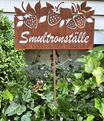 Rostig skylt SMULTRONSTÄLLE 53 cm