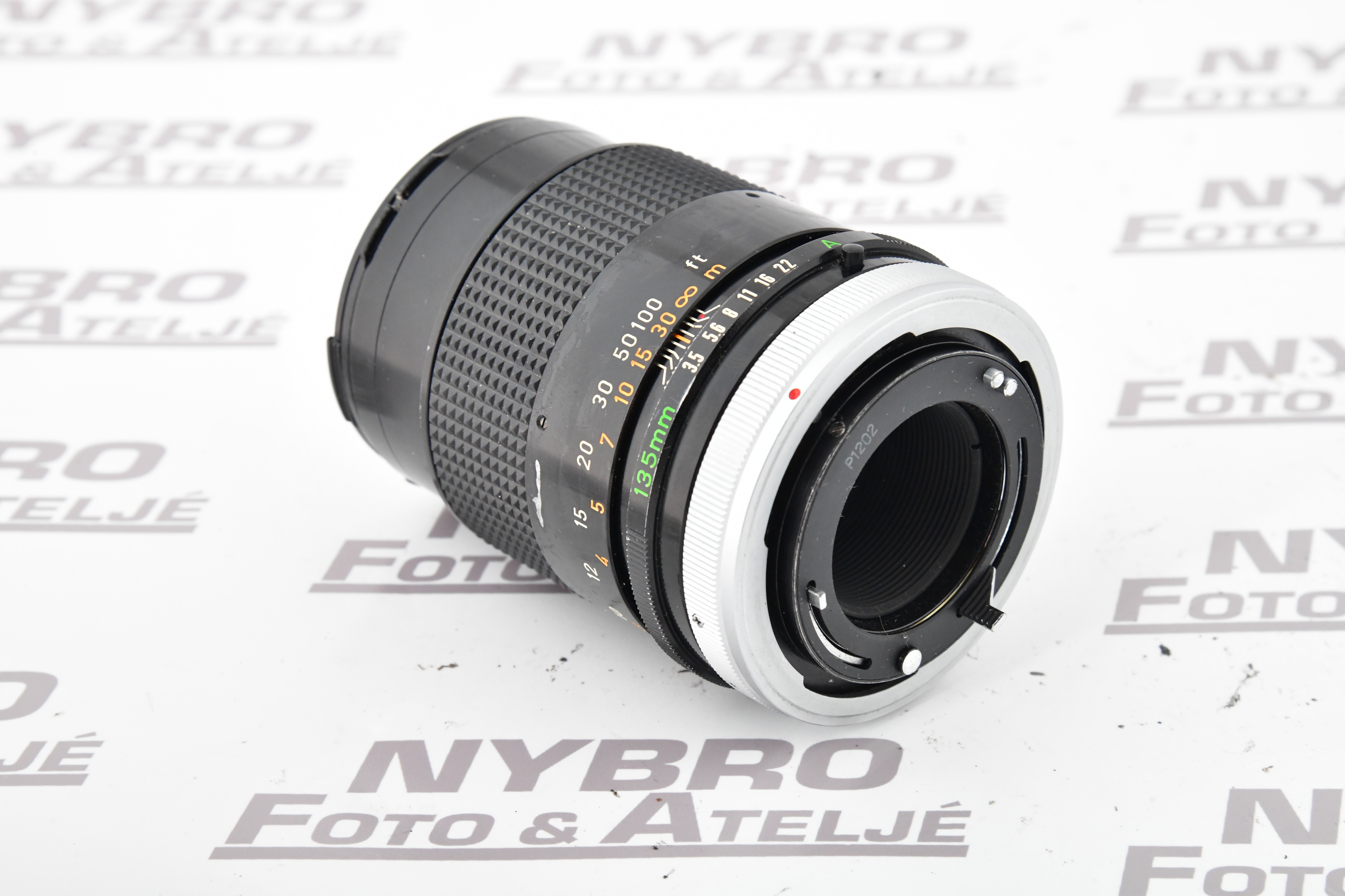 Canon 135/3,5 Fd - 2