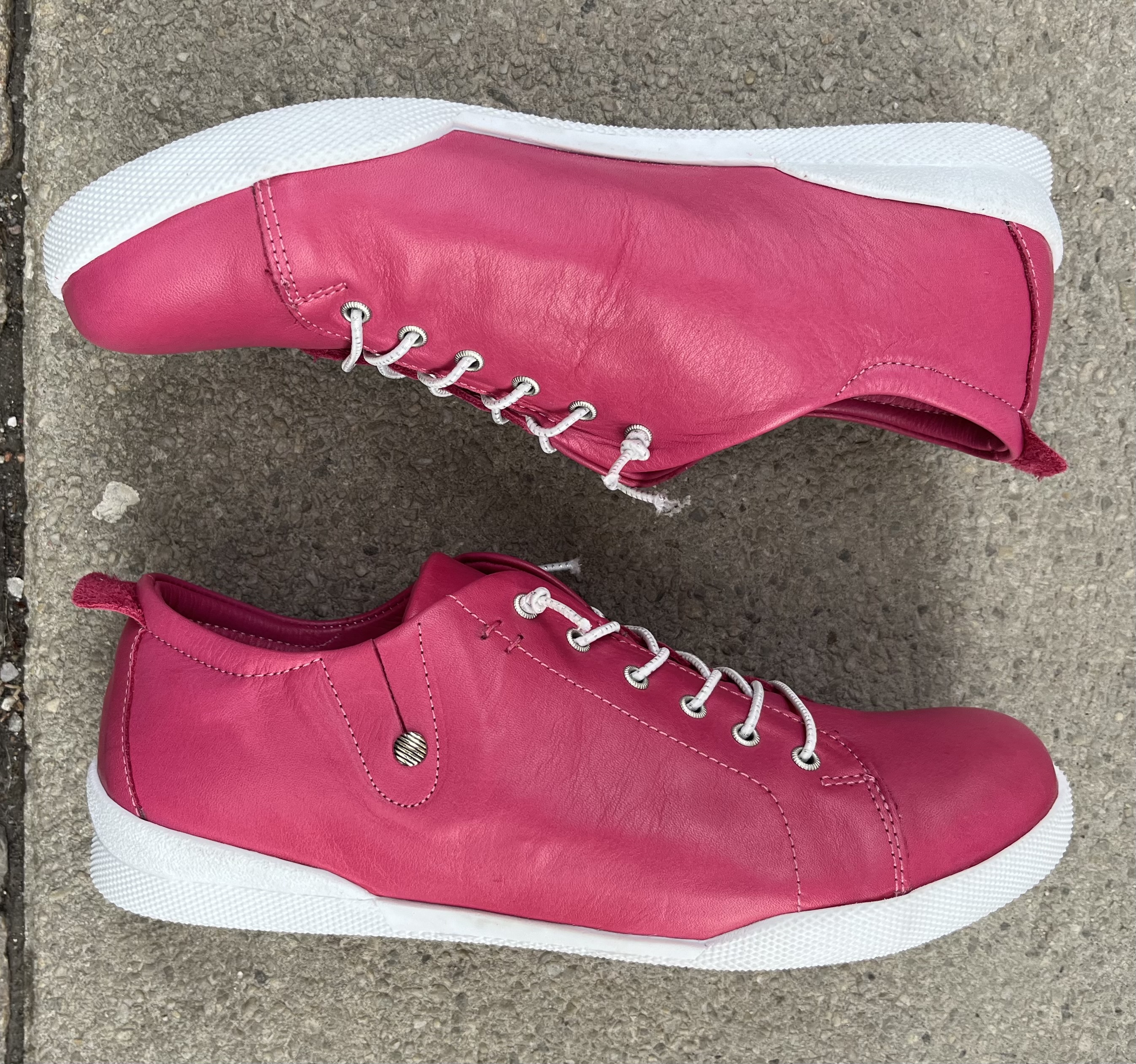 Sneakers från Charlotte of Sweden, hot pink - 3