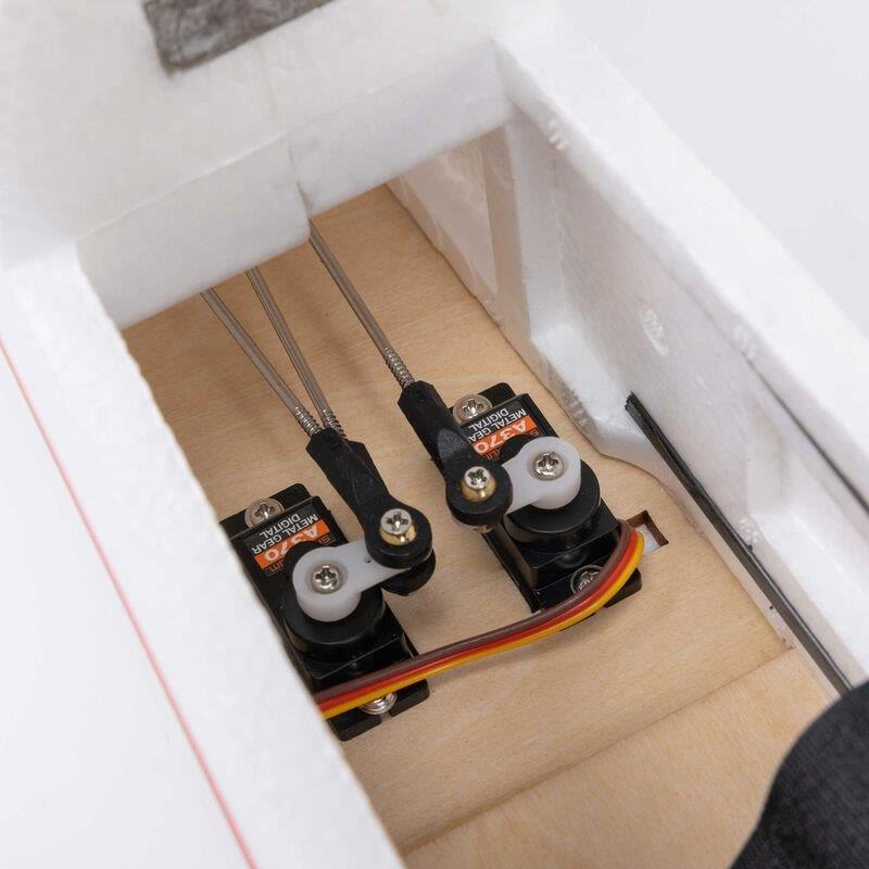 E-flite V1200 1.2m PNP - 26