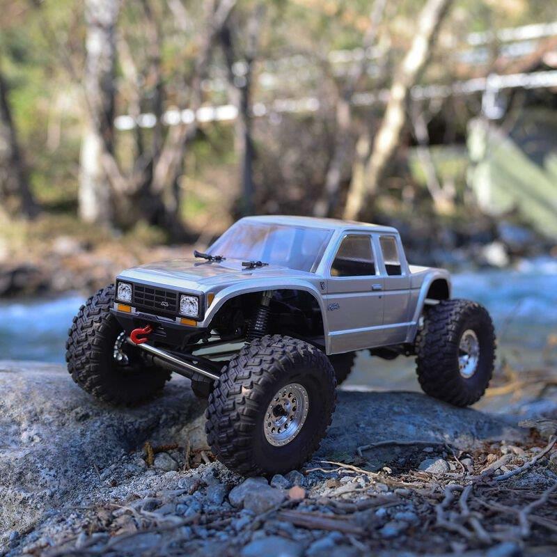 AXIAL 1/10 Axial SCX10 III 4WD Rock Crawler Builders Kit - 14