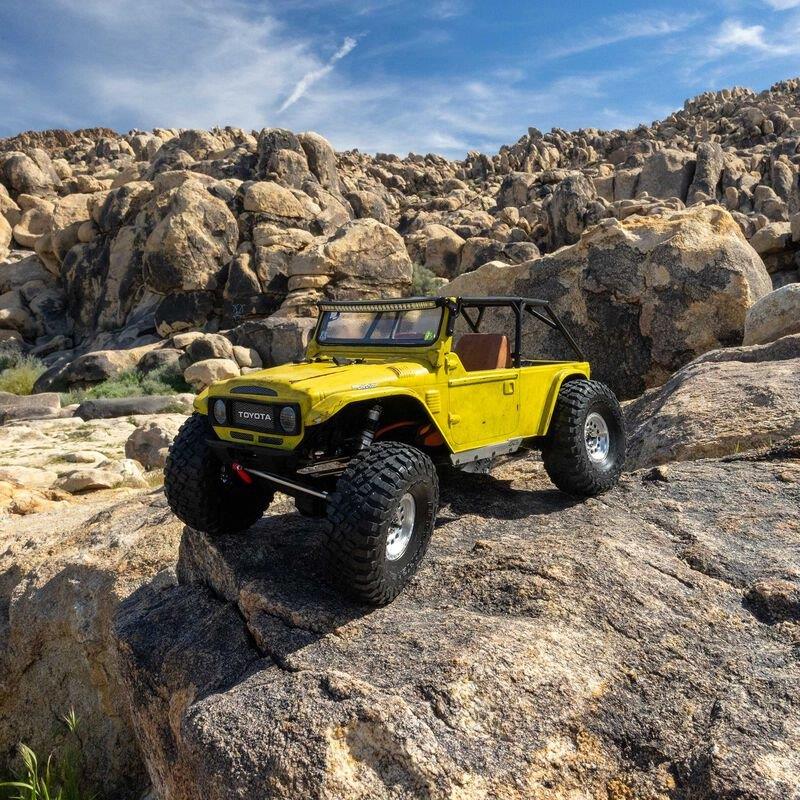 AXIAL 1/10 Axial SCX10 III 4WD Rock Crawler Builders Kit - 13
