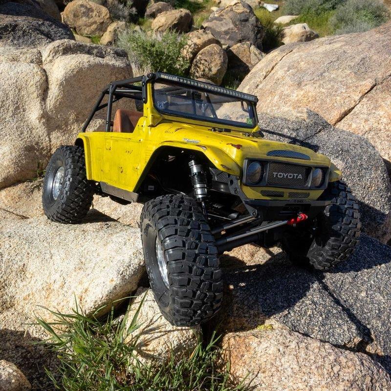 AXIAL 1/10 Axial SCX10 III 4WD Rock Crawler Builders Kit