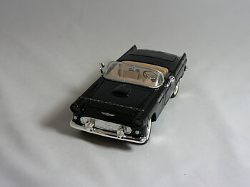 Ford Thunderbird  1956  1:24  Motor Max