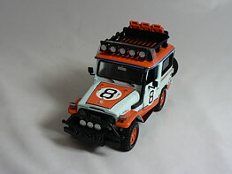 Toyota FJ40  Land Cruiser  ( GULF ) 1:24 Motor Max