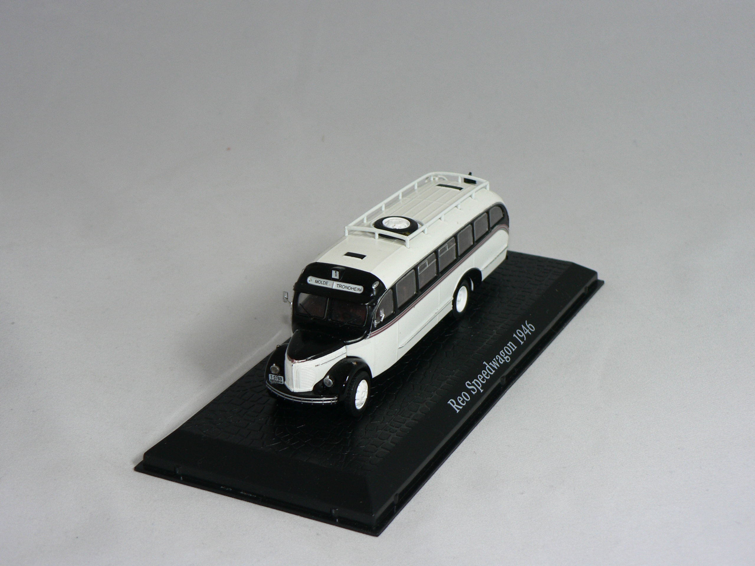 Reo Speedwagon  1946   1:72 Atlas