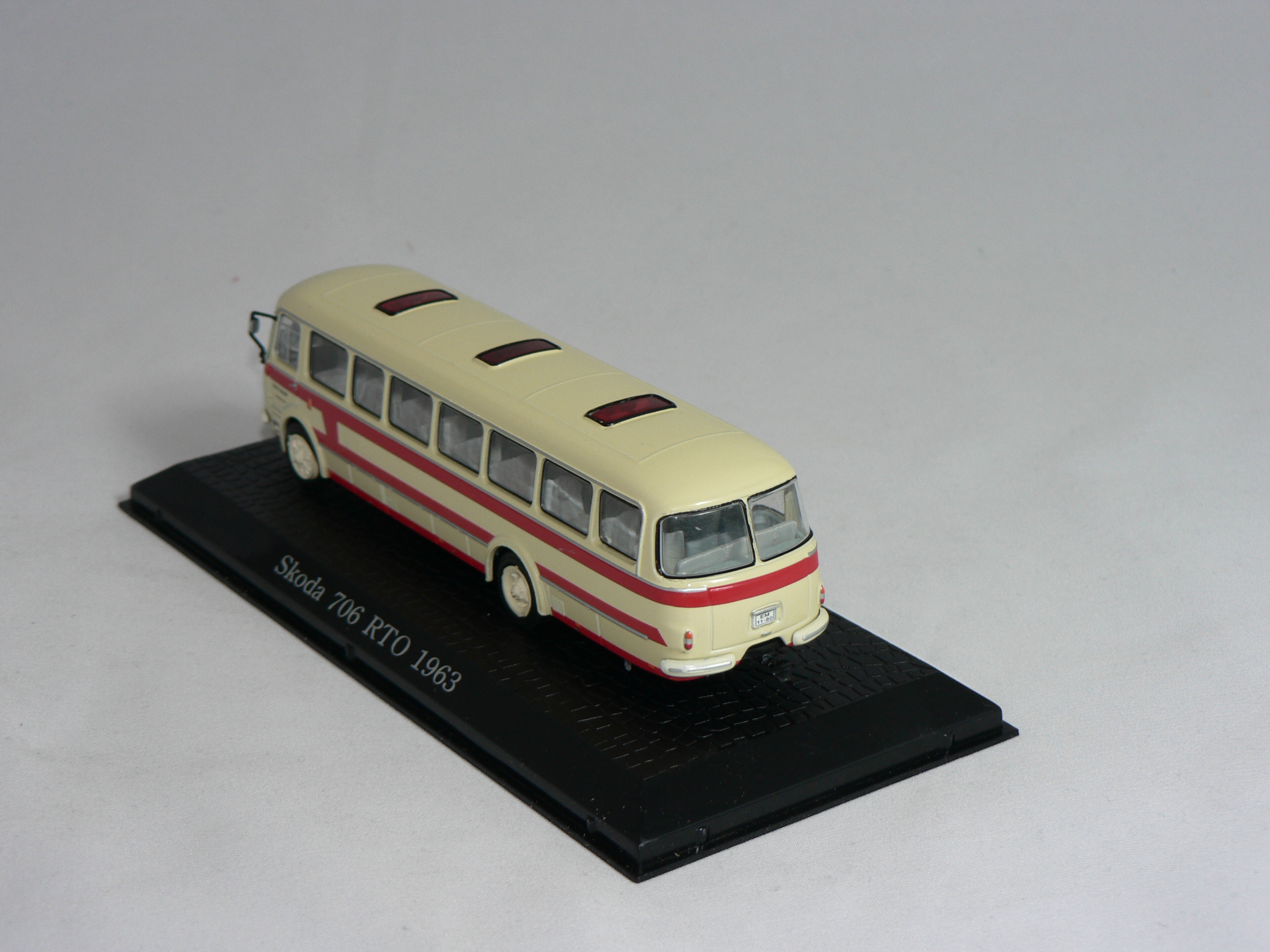 Skoda  706 RTO  1963   1:72  Atlas - 2