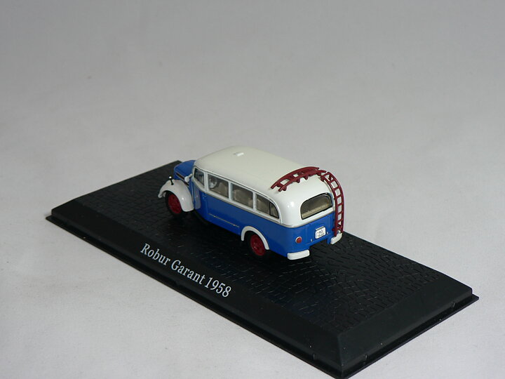 Robur  Garant  1958   1:72  Atlas