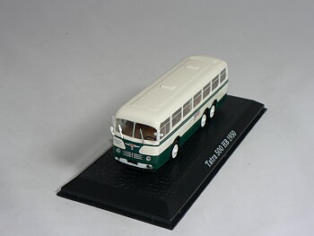 Tatra   500  HB  1950    1:72  Atlas