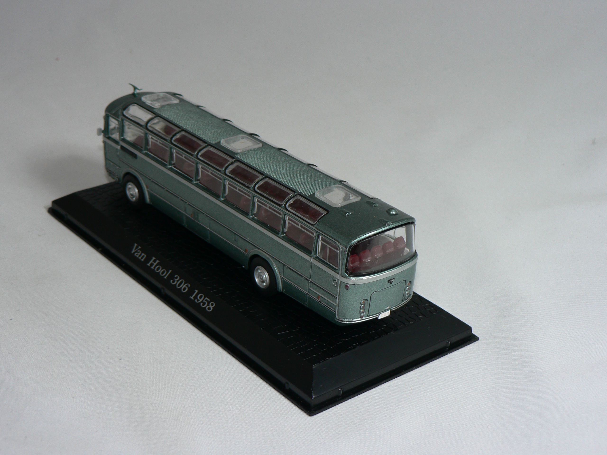 Van Hool  306  1958   1:72  Atlas - 2