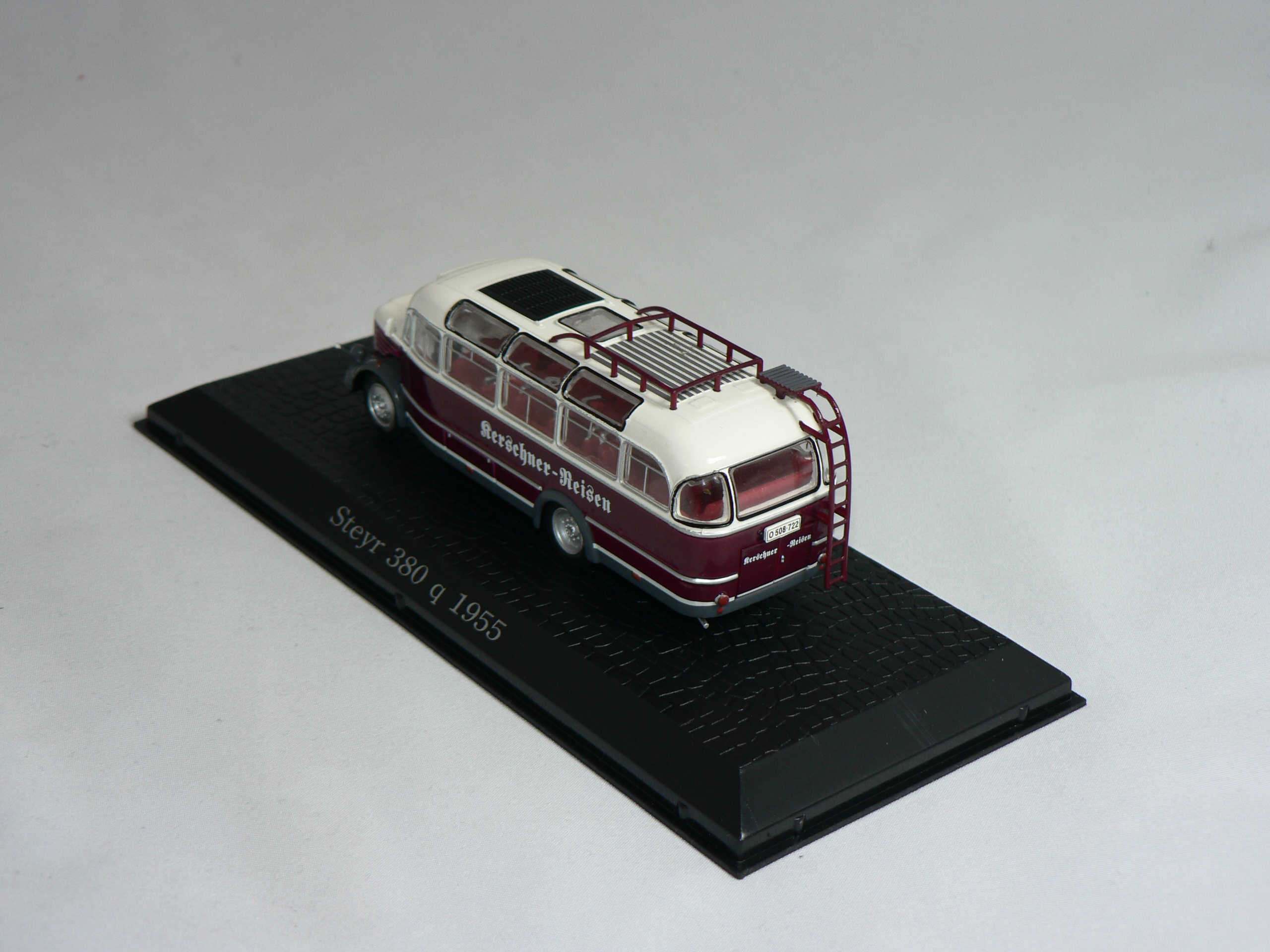Steyr  380 q 1955  1:72  Atlas - 2