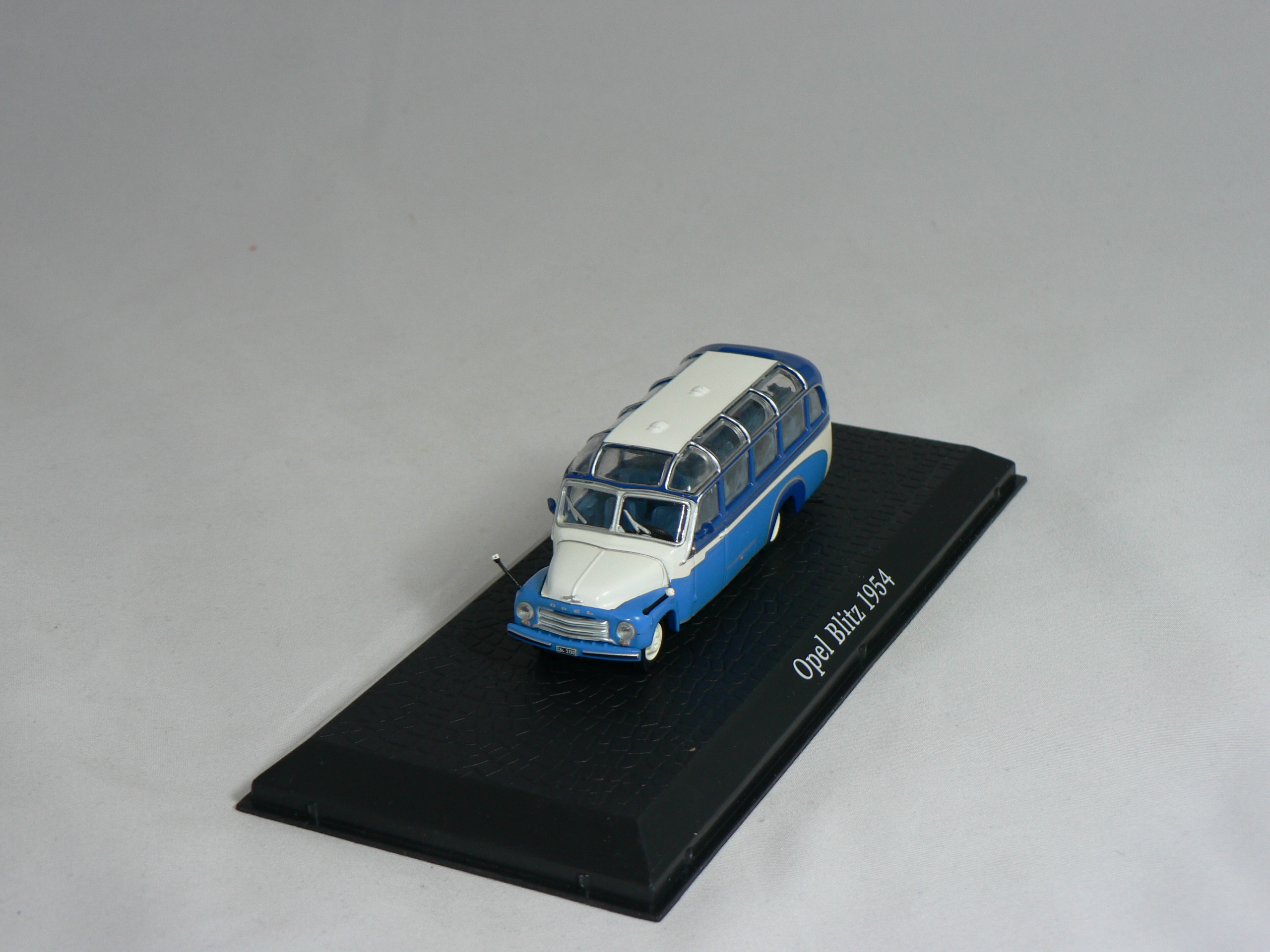 Opel  Blitz  1954   1:72   Atlas