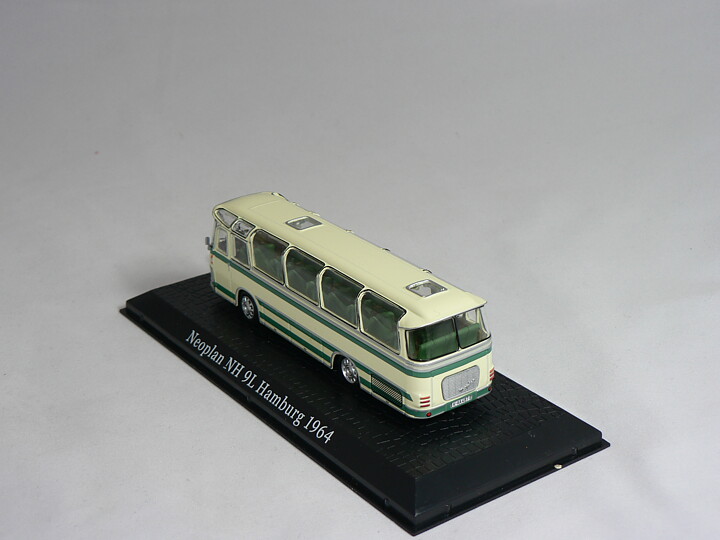 Neoplan NH 9L  Hamburg  1964  1:72  Atlas