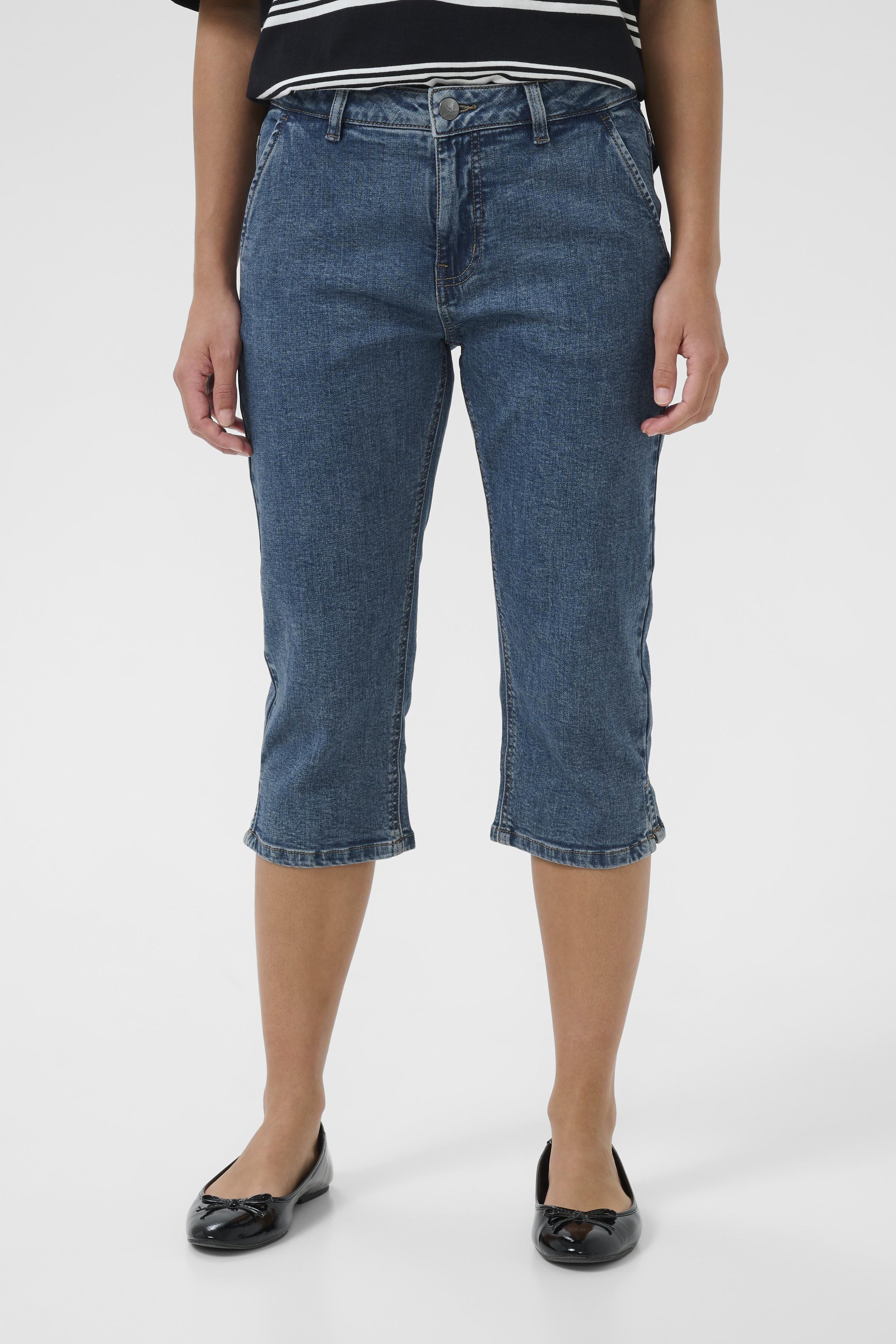 CUtali Ami Capri Pants Medium Vintage Blue Wash - 6