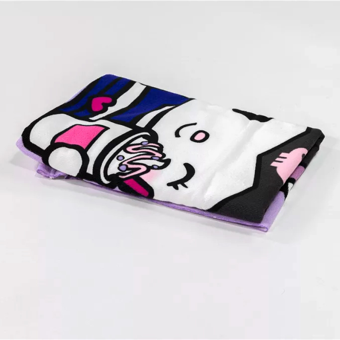 Hello Kitty och Kuromi Lila Badhandduk - 70 x 140 cm - 3