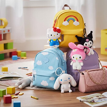 Sanrio Hello Kitty Plush Nyckelring & Bag Charm | Kawaii Accessoar - 13 cm