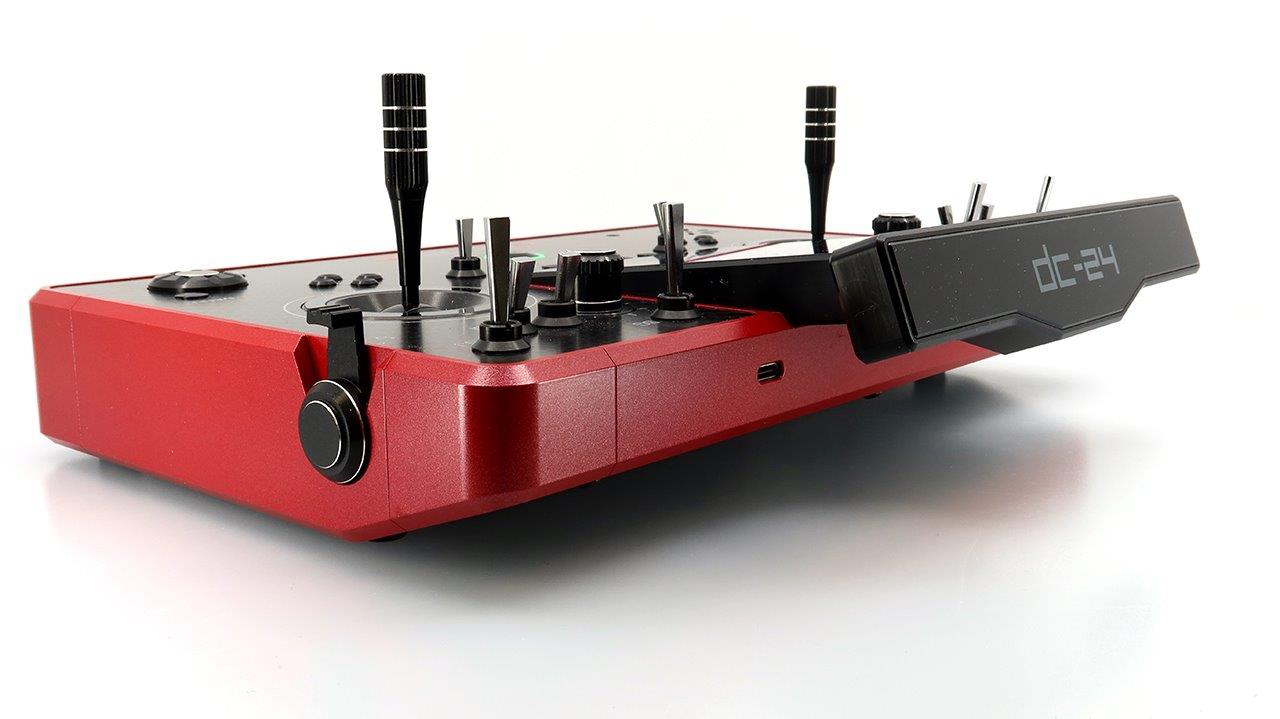 JETI Duplex DC-24 II - Carbon Line Ruby lacquer - 18